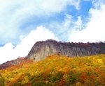 温泉も魅力の仙台市で滝や峡谷、寺院と紅葉のコラボにどっぷり♪