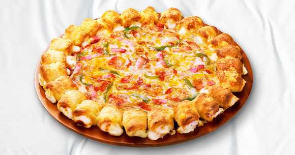 ピザハット「チチチ チージーロール」