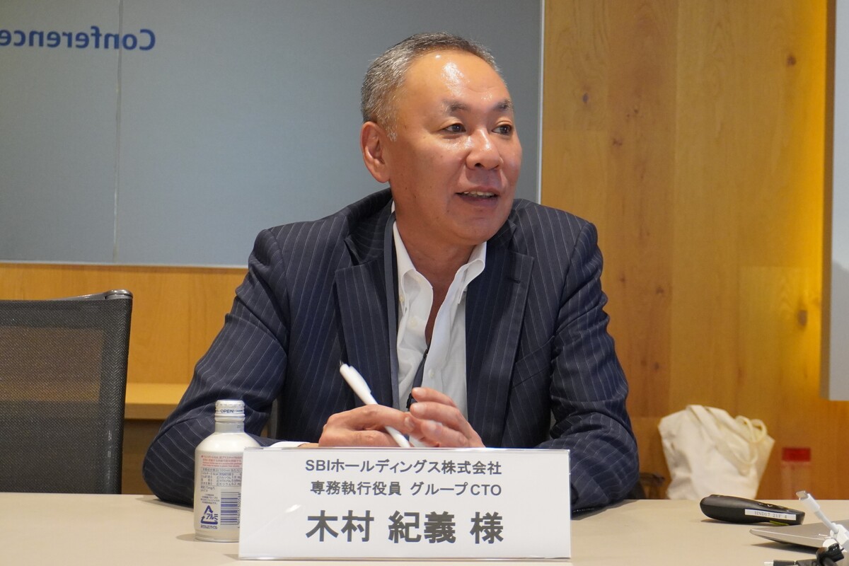 ASCII.jp：「勘定系こそクラウドが最適解」SBIHDによる国内初のAWS勘定系、銀行DX普及の第一歩に (1/2)