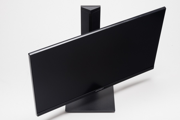 実は超レアな23.8型4Kディスプレー、USB Type-C給電・KVM・昇降式多機能スタンドで約4.2万円はコスパ激強