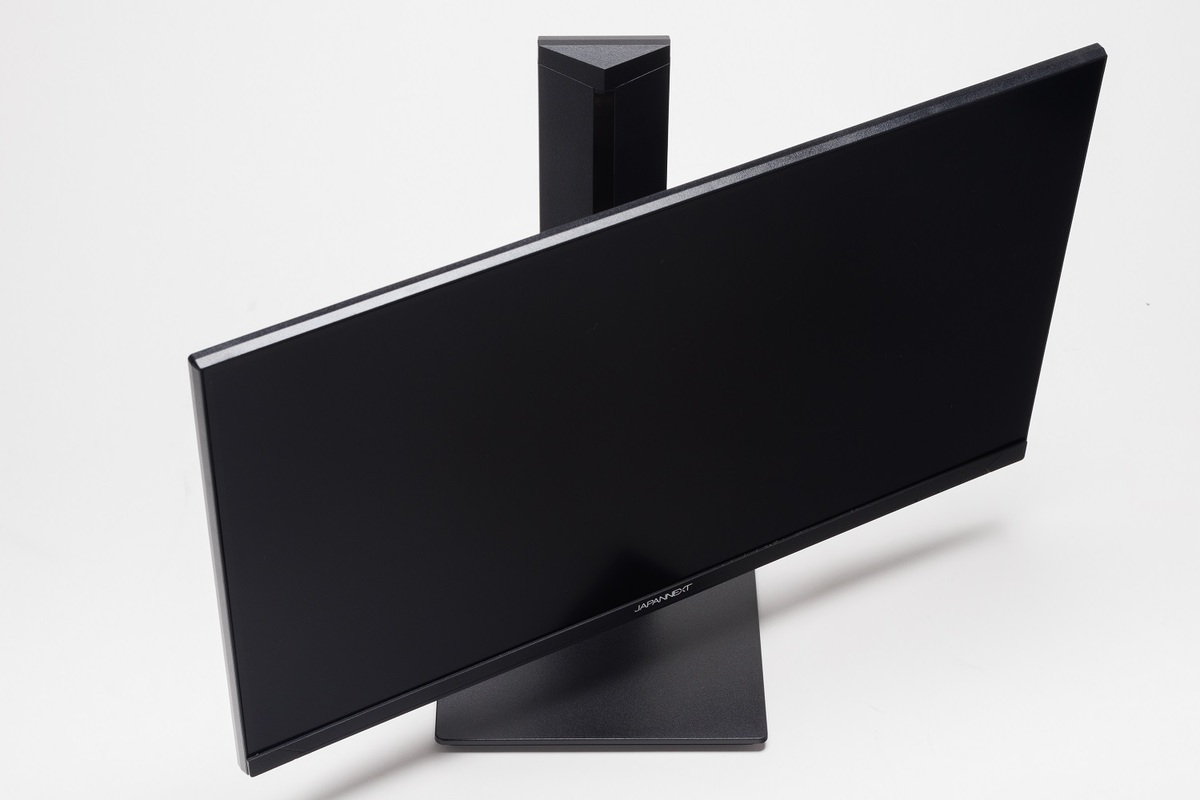 実は超レアな23.8型4Kディスプレー、USB Type-C給電・KVM・昇降式多機能スタンドで約4.2万円はコスパ激強