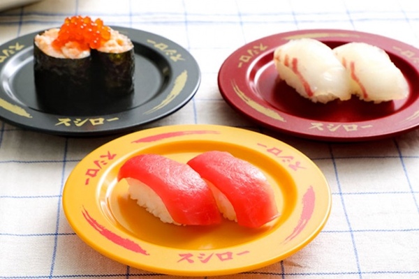 スシローのすし皿が付録に！「おうちでスシロー すし皿BOOK」重版予約