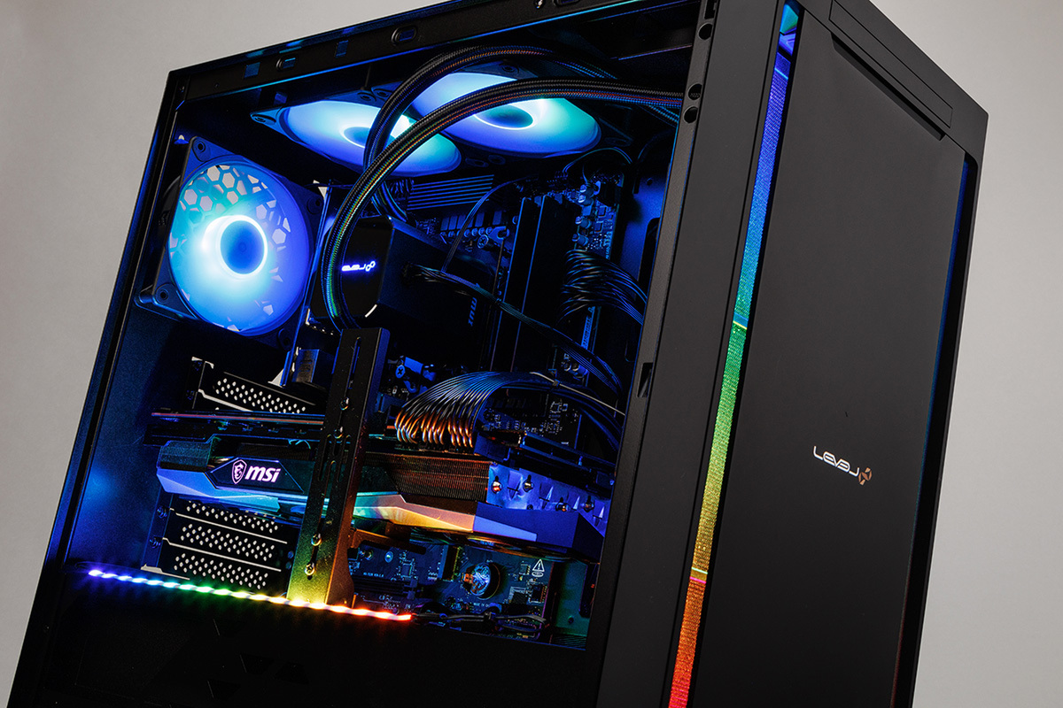 ゲーミングデスクトップPC AMD Radeon RGB LEDファン搭載