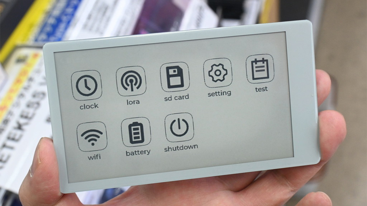 ASCII.jp：電子ペーパー一体型のESP32搭載マイコンボードが6900円