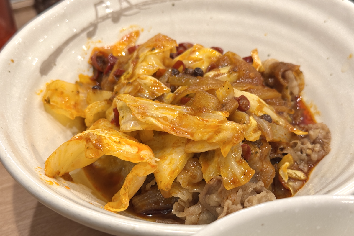 ASCII.jp：松屋の「水煮牛肉」が辛すぎる チェーン店でこんなに香辛料