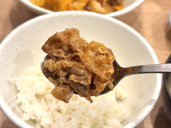 松屋「水煮牛肉（シュイジューニューロー）〜四川風牛肉唐辛子煮込み〜」