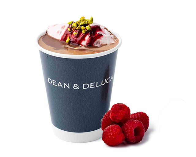 「DEAN & DELUCA」の「ホットチョコレート ラズベリー&ピスタチオ」