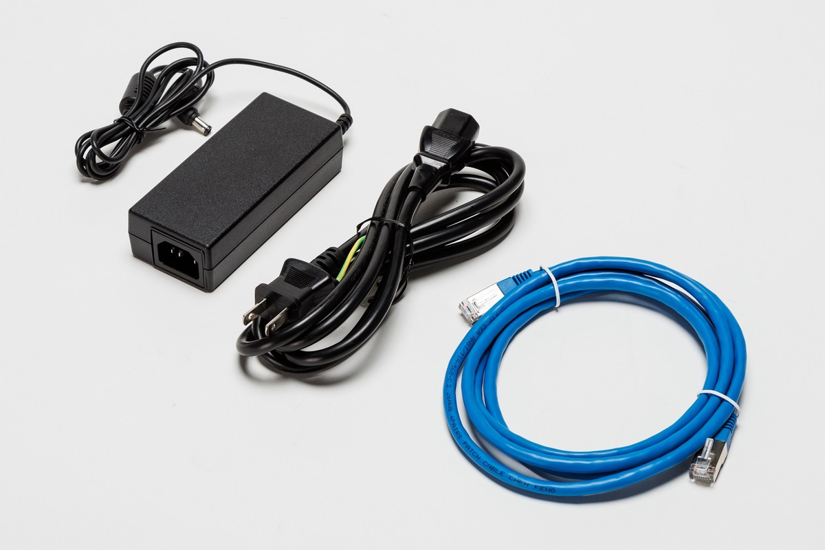 35万円超NAS、Thunberbolt 4＆10GbEでPCとつないだら神速すぎ！ 18.2GBを7秒でコピー