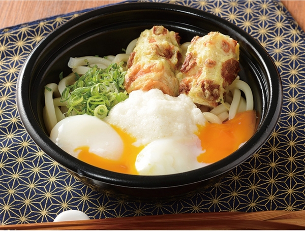 ローソン「盛りすぎ！半熟玉子とろろうどん」