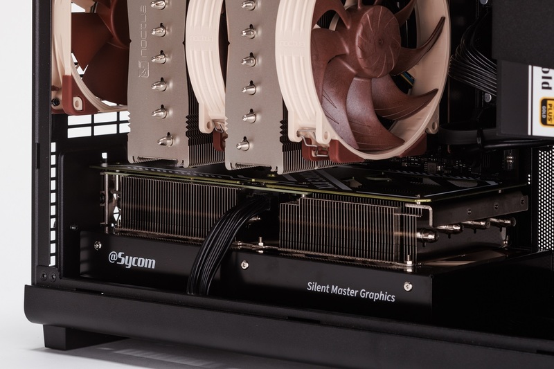 木材×スチールが激渋！ Ryzen 7 9800X3Dも選べる容積26.3L＆全高306mm 