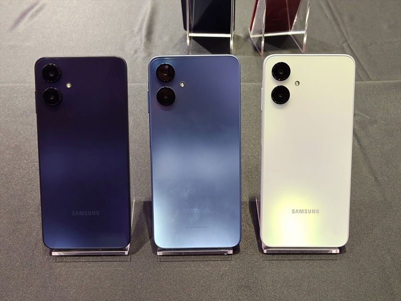 普及機でも高性能化＆画面大型化 サムスン「Galaxy A25 5G」をフォト