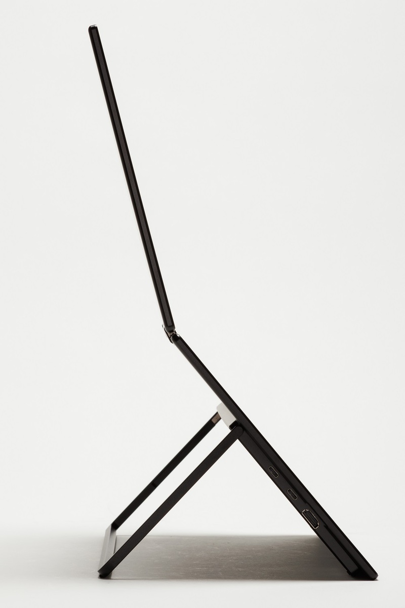 2画面モバイルディスプレー2台で夢の5画面環境! ノートPCでも生産性爆上がり間違いなし