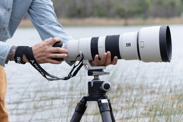 ソニーが「FE 16mmF1.8 G」と「FE 400-800ｍｍ F6.3-8 G OSS」を発表