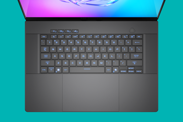 「ROG Flow Z13」、「ROG Zephyrus G16」、「ROG Strix SCAR」発表