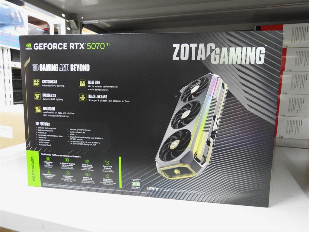 ZOTAC GAMING GeForce RTX 5070 Ti AMP Extreme INFINITY