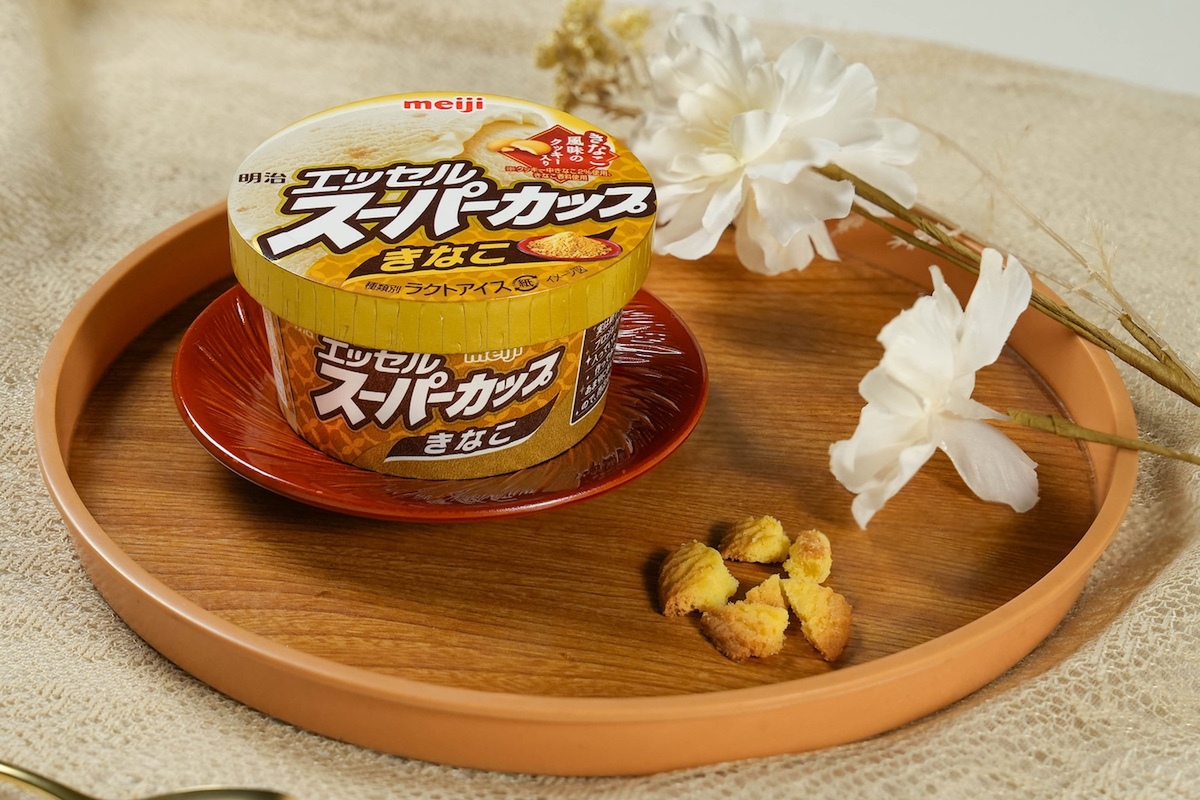 ASCII.jp：【意外にも初めて】明治エッセル スーパーカップから