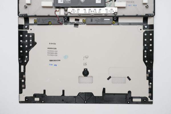 「LIFEBOOK WU5/J3」長期試用レビュー