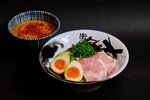 話題の人気店「衝青天」が登場！新宿で味わう広島新ご当地ラーメン