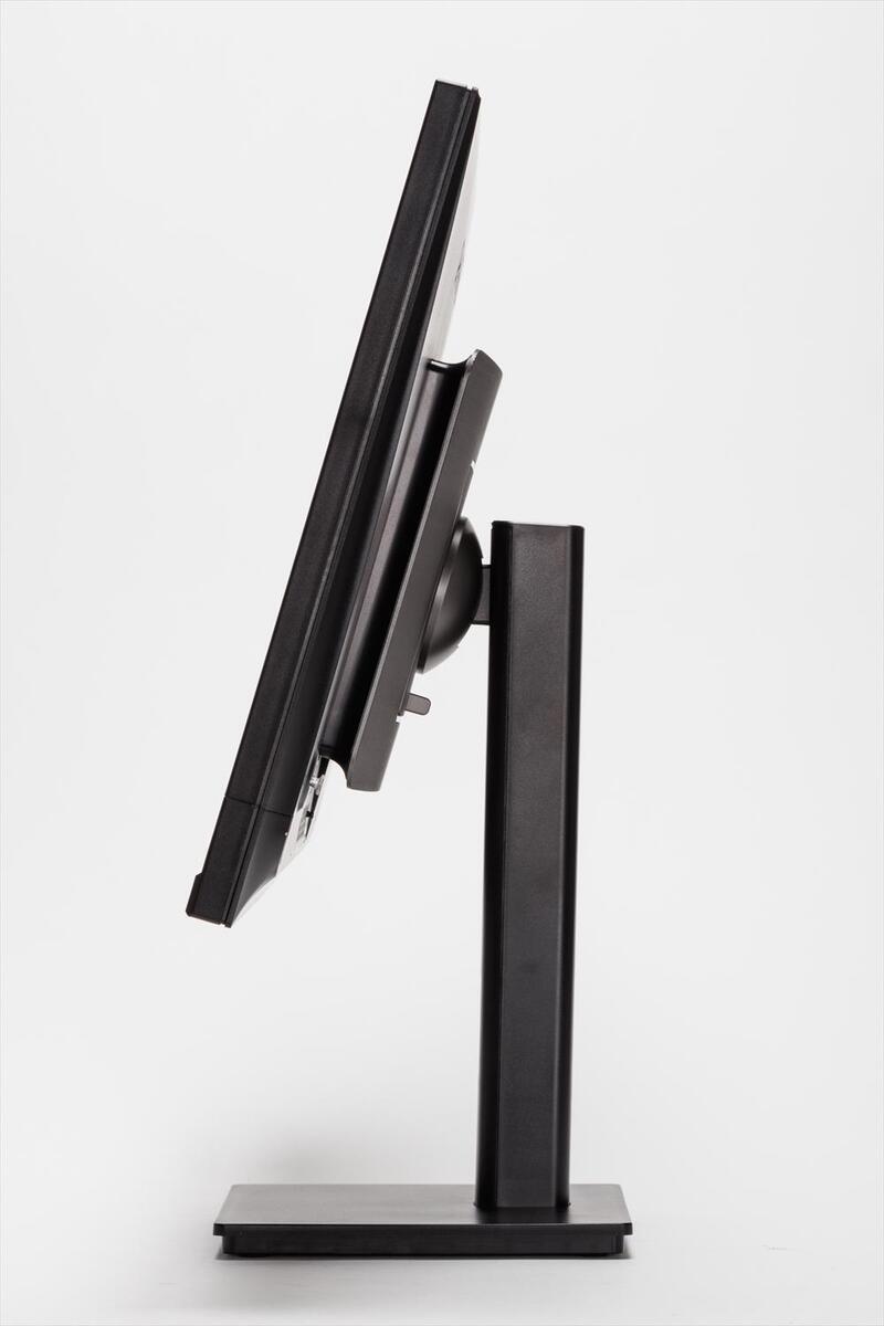 3万円台のお得すぎる4Kディスプレー! Netflixプランで実質無料になるTV Stickと組み合わせればQOLが爆上げ?