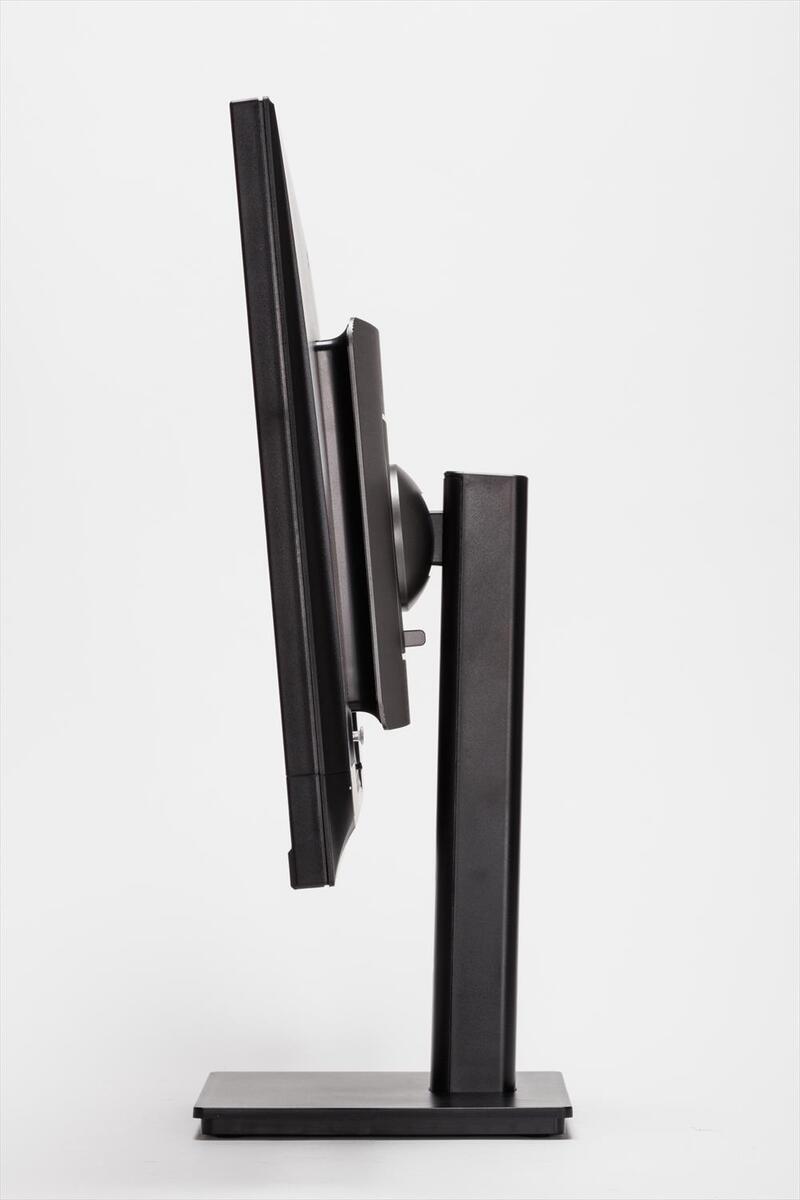 3万円台のお得すぎる4Kディスプレー! Netflixプランで実質無料になるTV Stickと組み合わせればQOLが爆上げ?