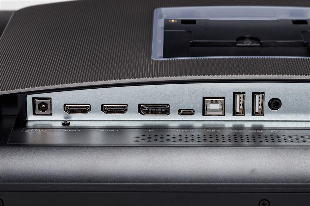 3万円台のお得すぎる4Kディスプレー！ Netflixプランで実質無料になるTV Stickと組み合わせればQOLが爆上げ？ 