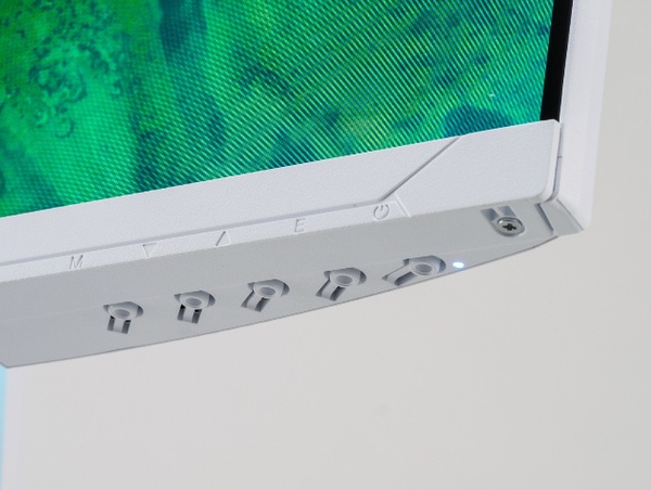 200Hzの23.8型ゲーミングディスプレーが2万980円!? さすがに安すぎるけど大丈夫?