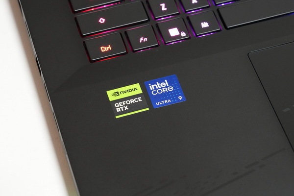 「GeForce RTX5090」搭載ゲーミングノートPC｢AORUS MASTER 18 AM8H｣実機レビュー