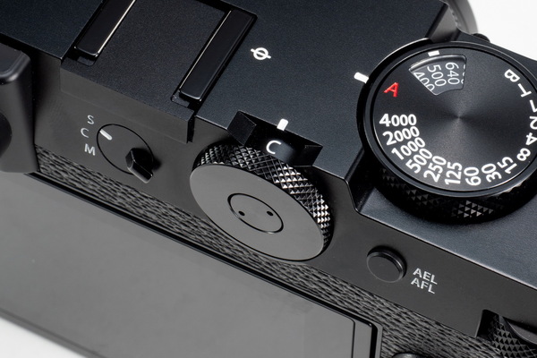 「GFX100RF」実機レビュー