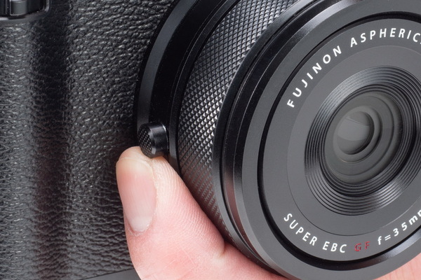 「GFX100RF」実機レビュー