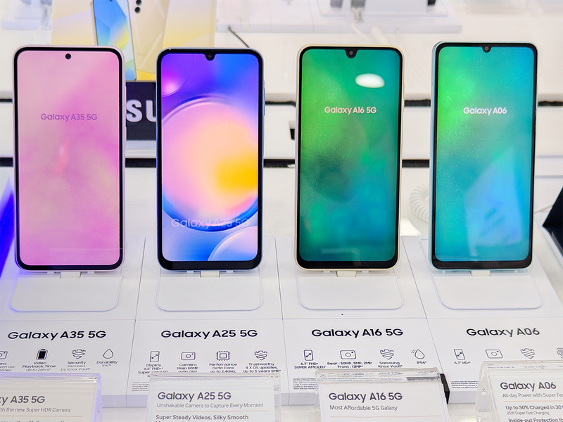 Galaxy A06 黒(A25 のグローバル版)日本語対応 【公式通販】