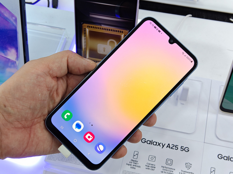 日本で2万円台の「Galaxy A25 5G」とベースモデルの「Galaxy A06」の