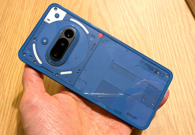 日本発売決定】Nothing Phone (3a)は望遠カメラやeSIM対応で進化 実機