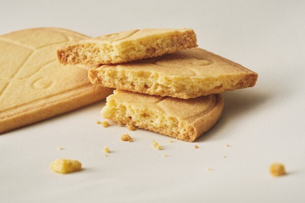 「BAKE CHEESE TART」の「ベイクTHEクッキー〈カマンベールチーズ〉」