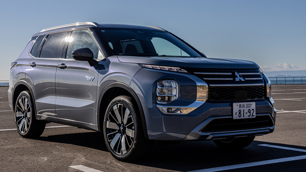家で充電が便利！ 初めての電気自動車に三菱「アウトランダーPHEV」が