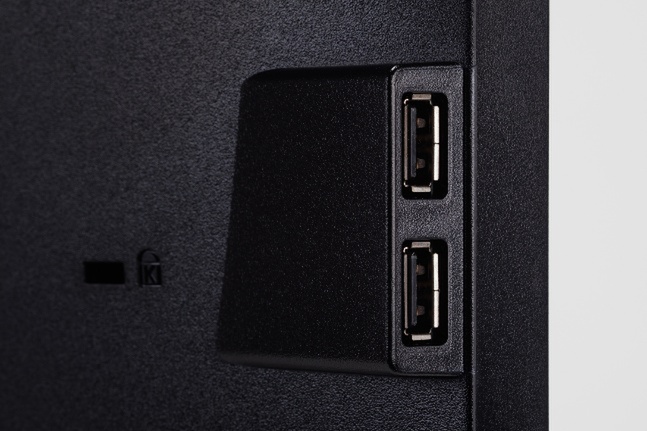 5K2K（5120×2160ドット）の40型湾曲ディスプレーが15万円台でも「安い」と感じるワケ