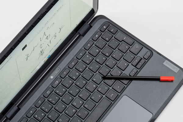 鉛筆でも書ける！タフで柔軟な教育向けPC「Lenovo 500e Chromebook Gen