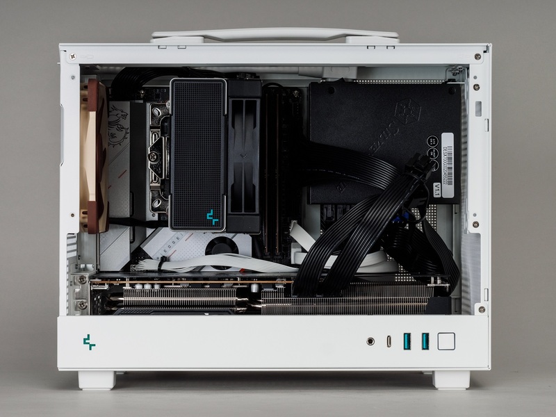 Ryzen＆Radeon RX 9070でモンハンワイルズも◎ 容量19Lの小型