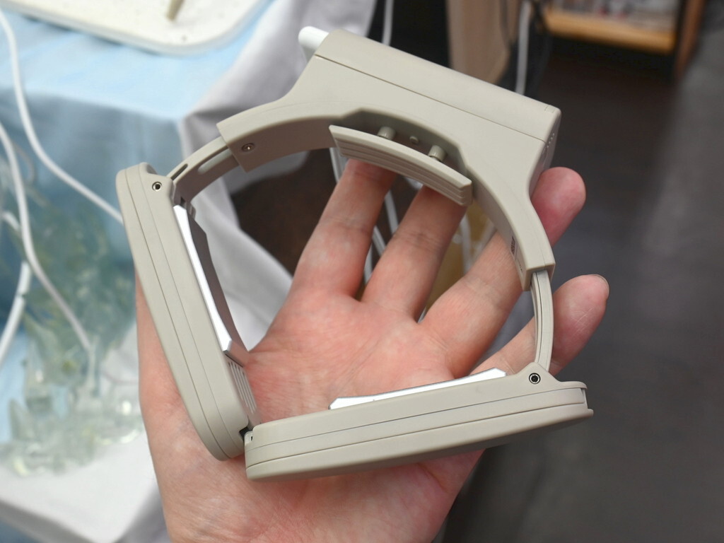 ネッククーラー