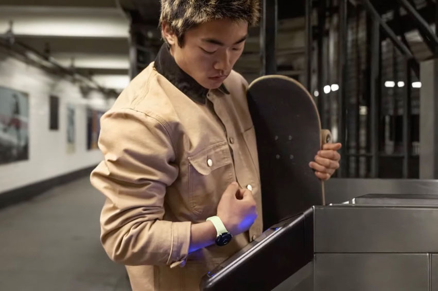 スマートウォッチ