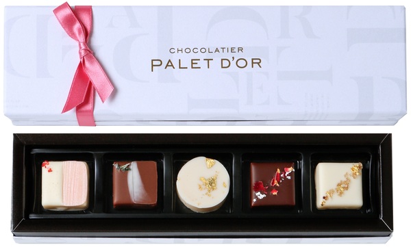 「ショコラティエ パレドオール」の「コフレ ベル」