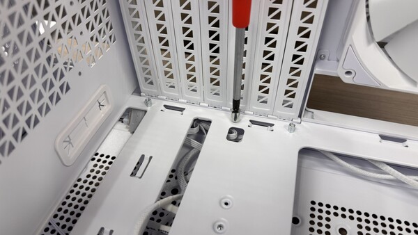 50歳のおっさんが15年ぶりにパソコンを自作した話