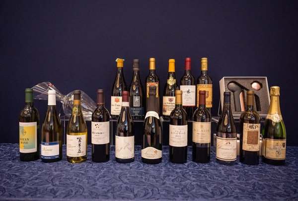 「第8回⽇本ワイナリーアワード®︎2025」昨年の受賞ワイン