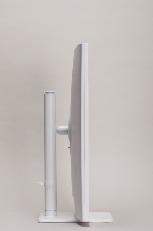 2560×2880ドットの16:18でWEBカメラ付きのクセ強27.6型ディスプレーが意外なほど便利だった件