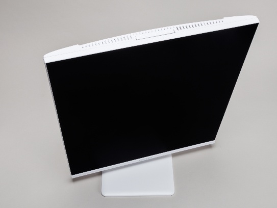 2560×2880ドットの16:18でWEBカメラ付きのクセ強27.6型ディスプレーが意外なほど便利だった件