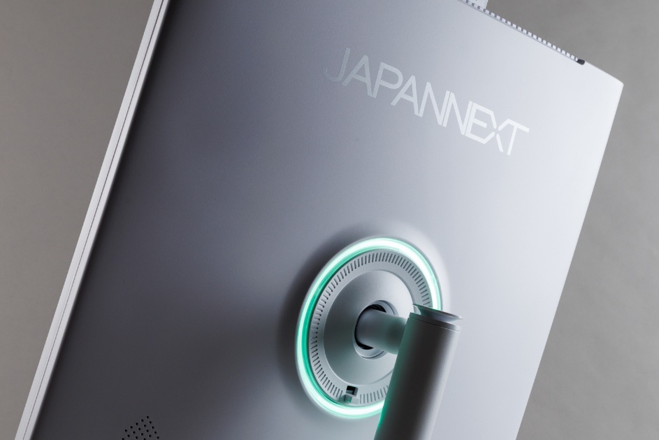 2560×2880ドットの16:18でWEBカメラ付きのクセ強27.6型ディスプレーが意外なほど便利だった件