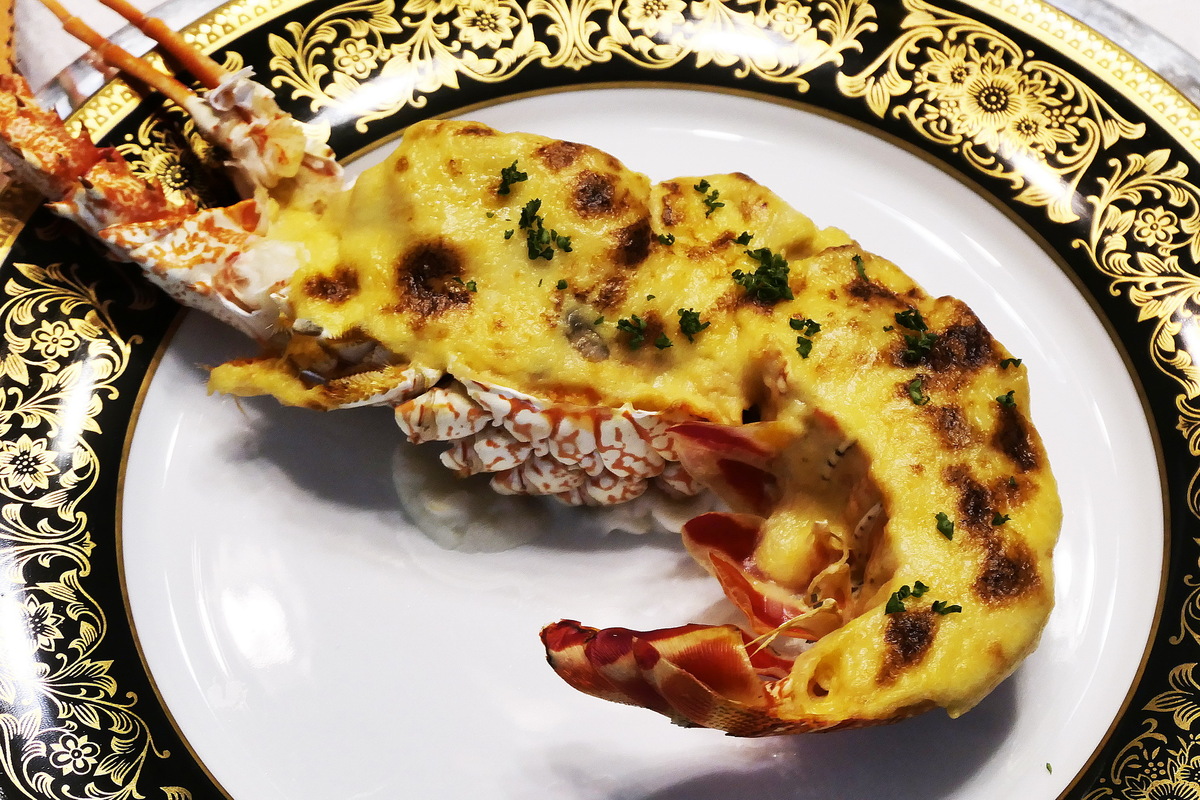 プリンスホテルが復刻「昭和100年記念メニュー」