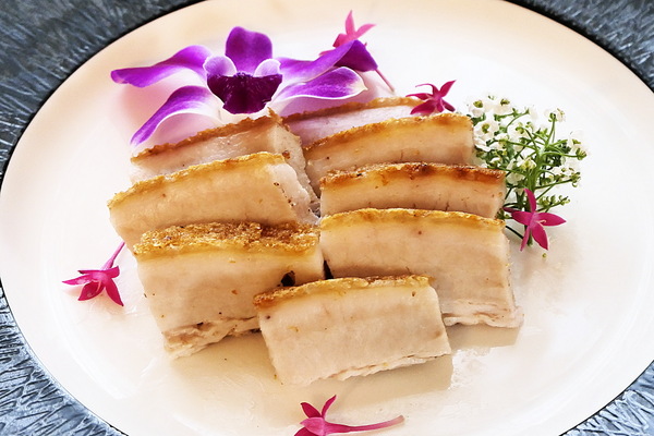 プリンスホテルが復刻「昭和100年記念メニュー」