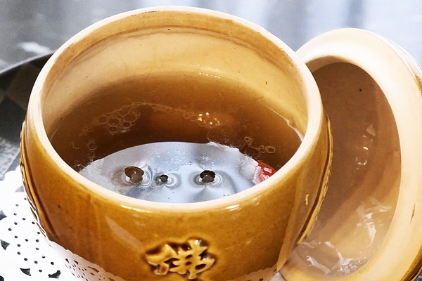 プリンスホテルが復刻「昭和100年記念メニュー」