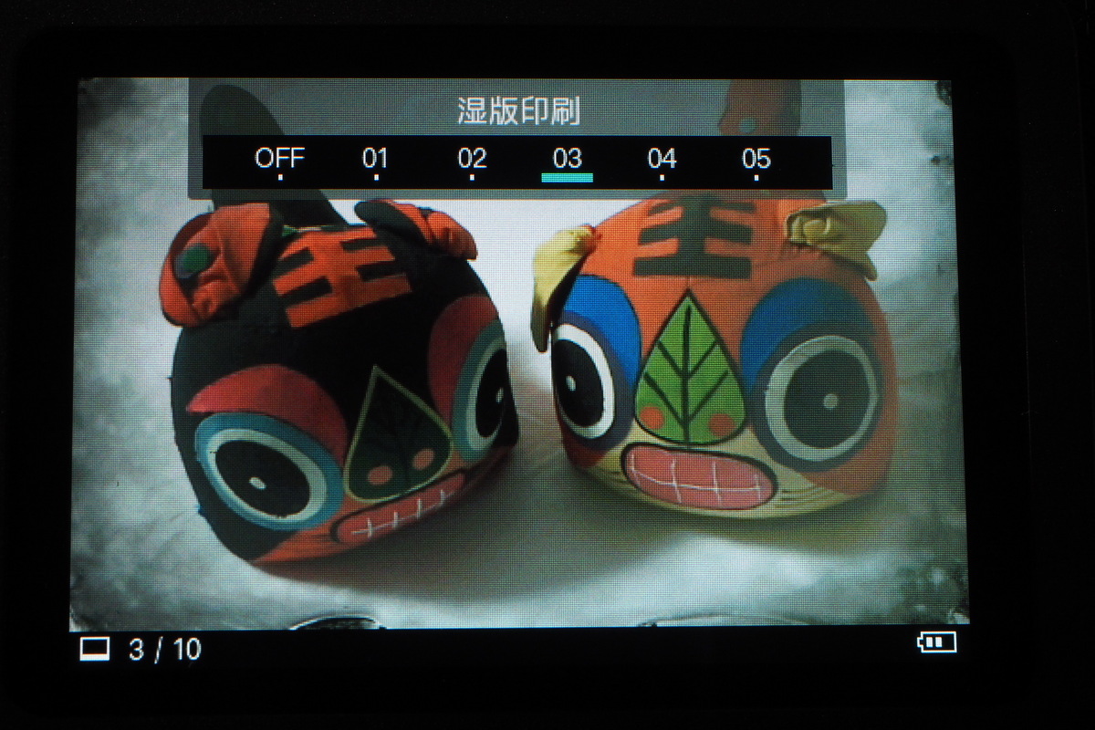 ハイブリッドインスタントカメラ「instax WIDE Evo」実機レビュー