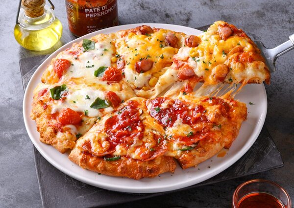 「ゼンレスゾーンゼロ×PIZZA-LA」コラボキャンペーンが5月27日より開催！ピザーラ限定グッズのオリジナルピザセットが数量限定で登場